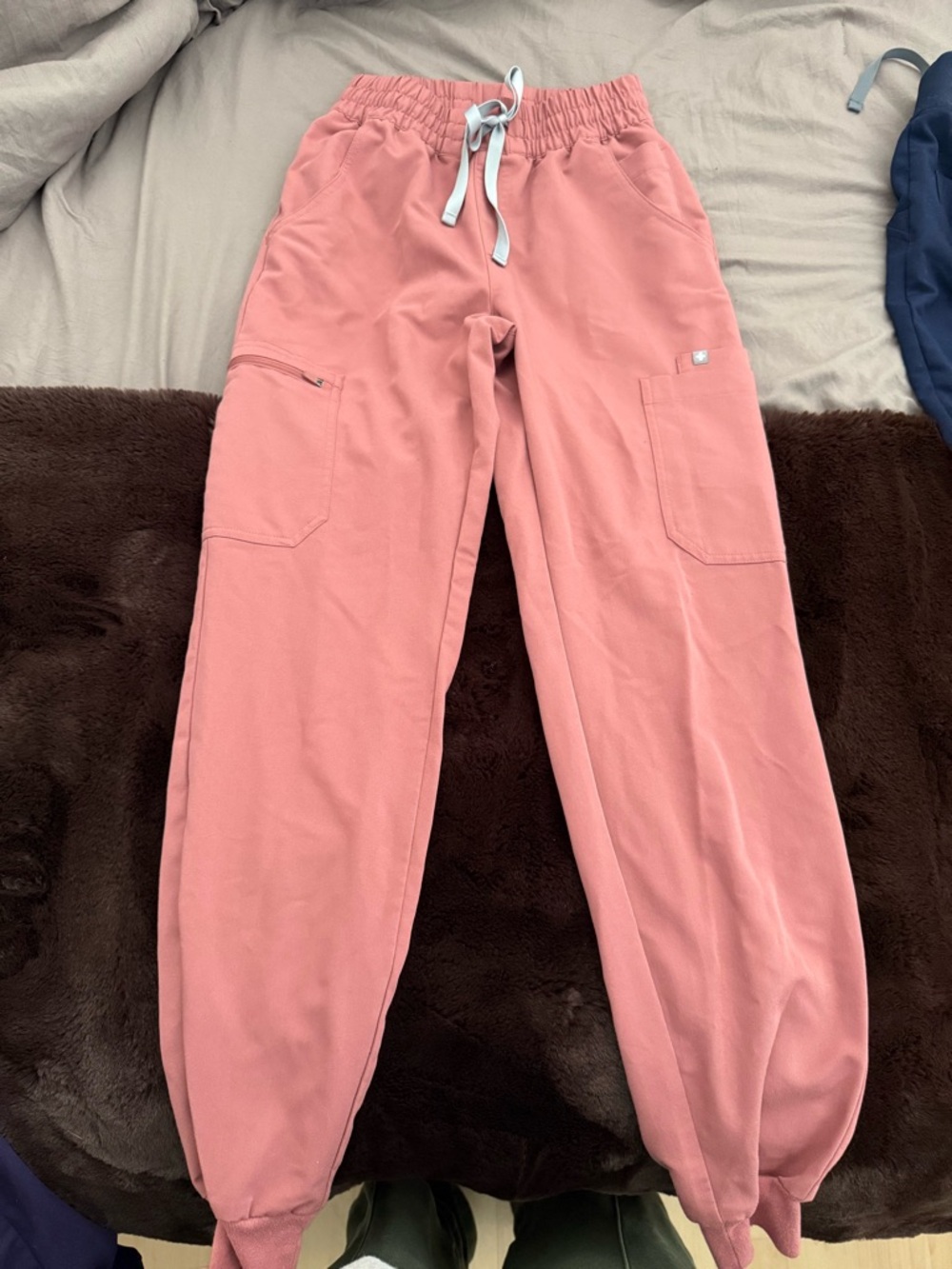 FIGS XST Zamora Mauve Jogger Scrub Bottoms